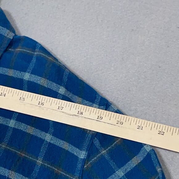 Tank Farm & Co. Teen XXL Blue Plaid Long Sleeve Button Down Flannel Shirt - Picture 7 of 11